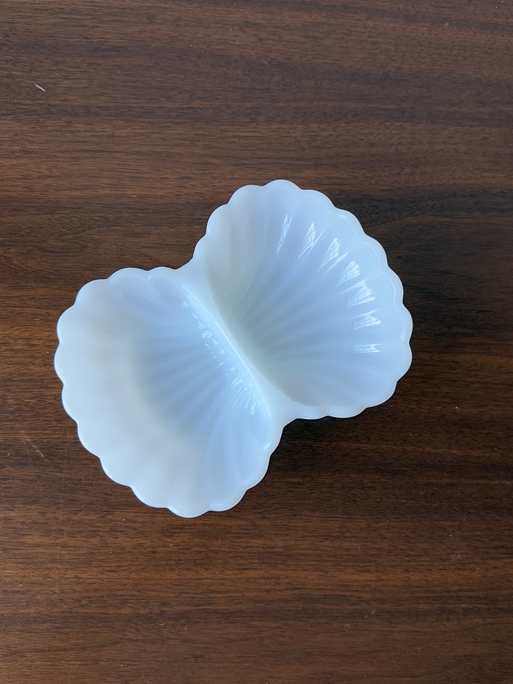 Vintage AVON White Milk Glass Double Shell Catchall Dish - Trinket Holder